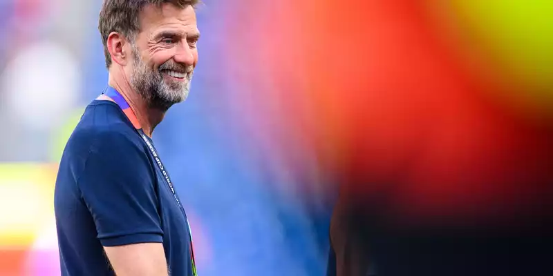 Noch TV-Experte, bald Bundestrainer: Jürgen Klopp. - Foto: Tom Weller/dpa