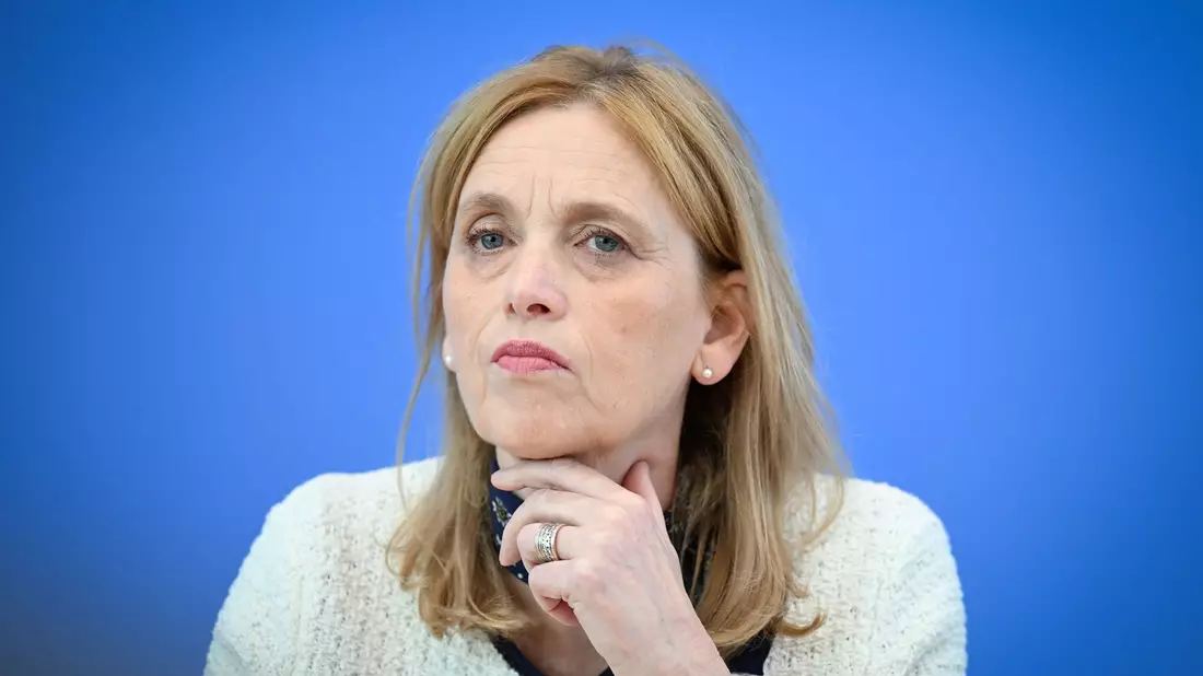 Bundesfamilienministerin will beim Unterhaltsvorschuss sparen. (Archivbild) - Bild: Soeren Stache/dpa