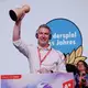 Spiele-Autor Florian Sirieix erhielt die Auszeichnung in der Kategorie «Kinderspiel des Jahres 2026» für «Die Insel der Mookies». - Bild: Carsten Koall/dpa