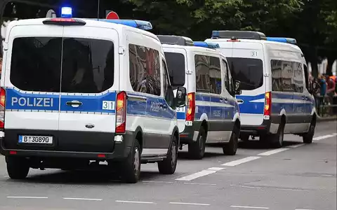 Polizeiautos (Archiv) - Foto: via dts Nachrichtenagentur
