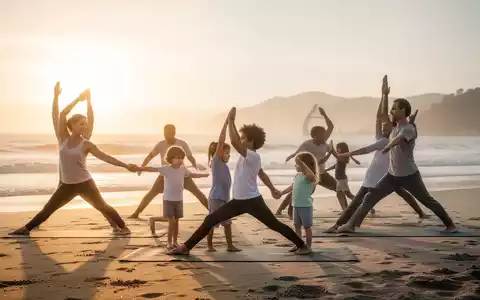 Eine Familie macht Yoga am Strand bei Sonnenaufgang, mit Kindern und Erwachsenen in entspannten Posen. - Foto: über boerse-global.de