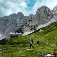 Sicher unterwegs am Berg: Österreichs Wanderdörfer stärken das Bewusstsein für alpine Sicherheit - Foto: presseportal.de