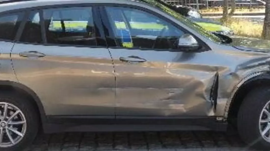 POL-EL: Meppen - Unfallflucht auf Parkplatz am Alten Güterbahnhof - Polizei sucht Zeugen - Bild: presseportal.de