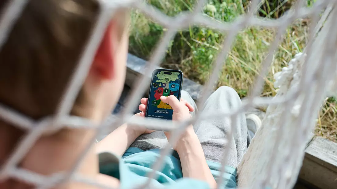 Mehrere EU-Länder planen bereits nationale Vorgaben für den Zugang zu Social-Media-Plattformen. (Symbolbild) - Bild: Annette Riedl/dpa