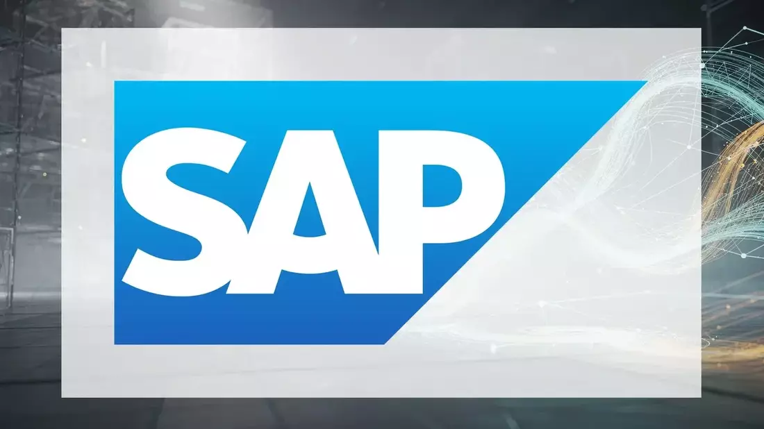 SAP Stock Stuck Near 52-Week Low Amid Mixed Catalysts: EU Probe Exit, Buyback vs. UBS Price Target C