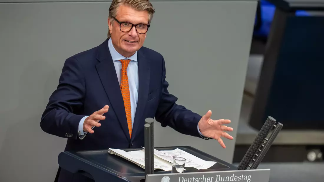 Thomas Bareiß ist seit 2005 Mitglied des Bundestags und vertritt dort den Wahlkreis Zollernalb-Sigmaringen. (Archivbild) - Bild: Michael Kappeler/dpa