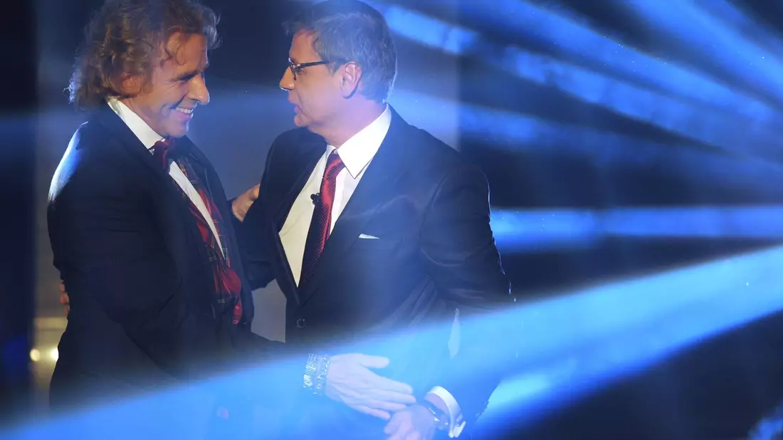 Die TV-Moderatoren Günther Jauch und Thomas Gottschalk kennen sich seit Jahrzehnten. (Archivbild) - Bild: picture alliance / dpa