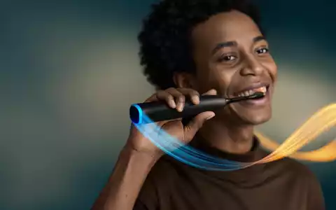 Philips Sonicare setzt neuen MaĂźstab in der Mundpflege mit Echtzeit-Feedback direkt auf dem HandstĂĽck - Foto: presseportal.de