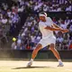 Spielt jetzt deutlich offensiver: Alexander Zverev. - Bild: Frank Molter/dpa