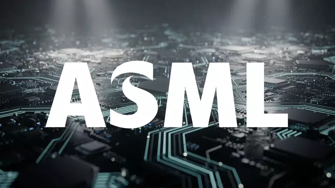 ASML Stock Pulls Back from Record High Ahead of Q2 Earnings, Buyback in Focus