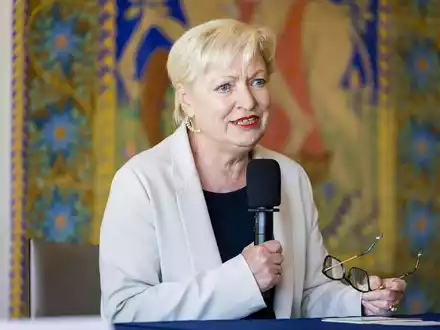Karin Bergmann leitet das Festival dieses und nächstes Jahr. (Archivbild) - Foto: Christian Leopold/Neumayr Fotografie/APA/dpa