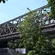 Wegen einer maroden Bahnbrücke über die Wupper ist der Zugverkehr zwischen Köln und Wuppertal weiterhin eingeschränkt. - Bild: Federico Gambarini/dpa