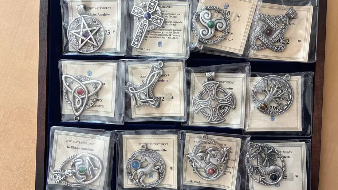 POL-Bremerhaven: Keltischer Schmuck gefunden - Polizei bittet um Hinweise - Bild: presseportal.de