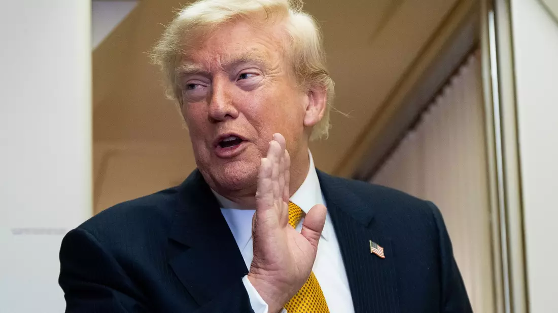 Trump will für den Schutz der Straße von Hormus Geld kassieren. (Archivfoto) - Bild: Alex Brandon/AP photo/dpa