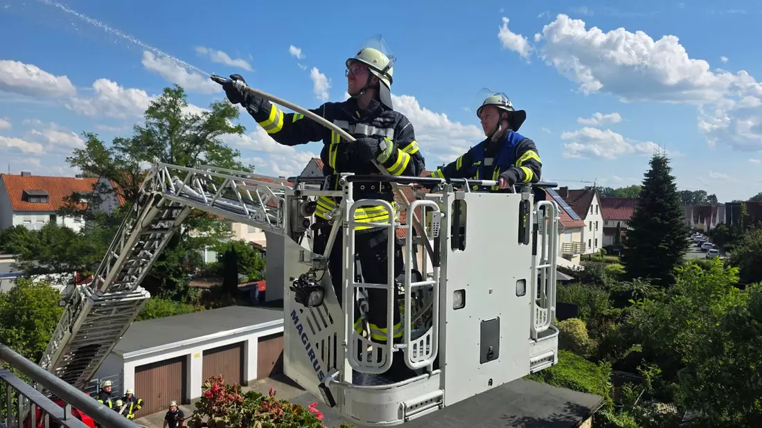 FW Celle: Balkonbrand - Bild: presseportal.de