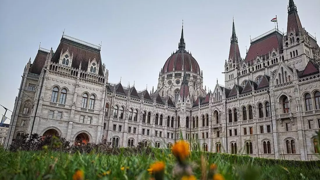 Ungarns Parlament beschließt Absetzung von Präsident Sulyok