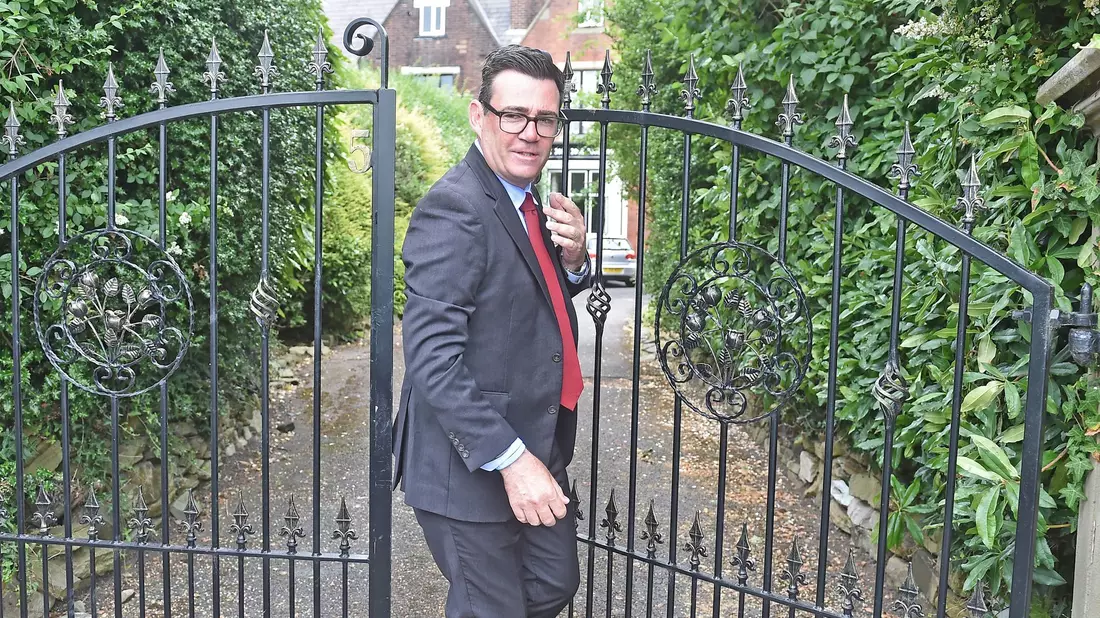 Auf dem Weg in die Downing Street: Andy Burnham. (Archivbild) - Bild: Peter Powell/PA Wire/dpa