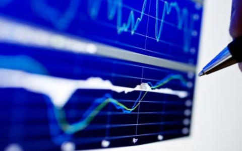 Aktienchart - Foto: iStockphoto.com / Nikada