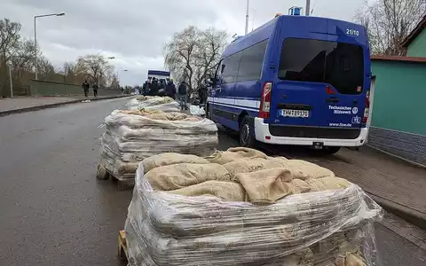 Sandsäcke zum Hochwasserschutz (Archiv) - Foto: via dts Nachrichtenagentur