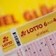 Seit Wochen fehlt den Lottospielern in Deutschland das ganz große Glück. Der Jackpot steht bei 50 Millionen Euro - und wird einfach nicht geknackt. (Archivbild) - Bild: Swen Pförtner/dpa