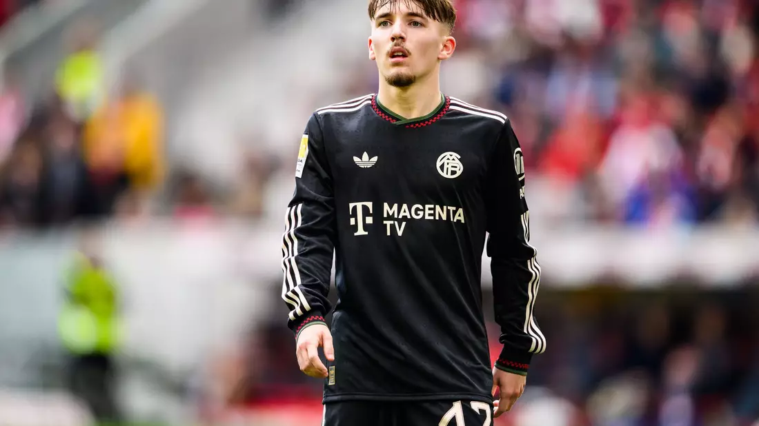  Lennart Karl macht beim FC Bayern weiter Fortschritte. (Archivbild) - Bild: Tom Weller/dpa