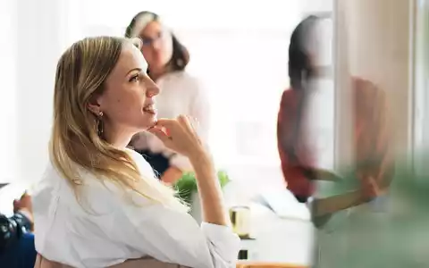 Trotz großer Erwartungen: Nur vier Prozent nutzen KI in der Payroll produktiv / Neue Studie zur Payroll-Transformation - Foto: presseportal.de