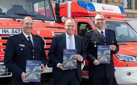 FW-HH: Jahresbericht der Feuerwehr Hamburg 2025: Mehr Einsätze im Brandschutz - Investitionen in Technik und Infrastruktur stärken die Feuerwehr für die Zukunft - Foto: presseportal.de