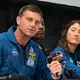 Die Artemis-Astronauten sind extra nach Bremen zu kommen, um sich bei den Ingenieuren zu bedanken.  - Bild: Carmen Jaspersen/dpa