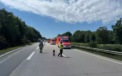 FW Bremerhaven: Auffahrunfall auf der Autobahn 27 - Foto: presseportal.de