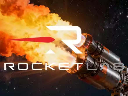 Abstrakte Darstellung der Luft- und Raumfahrtindustrie mit einem starken Raketenmotorstrahl vor einem Sternenhimmel, der technologischen Fortschritt und erfolgreiche Tests symbolisiert. - Foto: über boerse-global.de