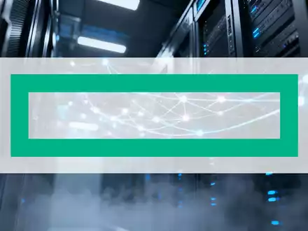 Abstrakte, atmosphärische Szene des Technologiesektors mit leuchtenden, kühl getönten Datenströmen in einem minimalistischen Serverraum. - Foto: über boerse-global.de