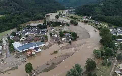Die Zerstörungen an der Ahr im Juli 2021. Fünf Jahre nach der Katastrophe in Rheinland-Pfalz und Nordrhein-Westfalen sind immer noch nicht alle Schäden behoben. (Archiv) - Foto: Boris Roessler/dpa