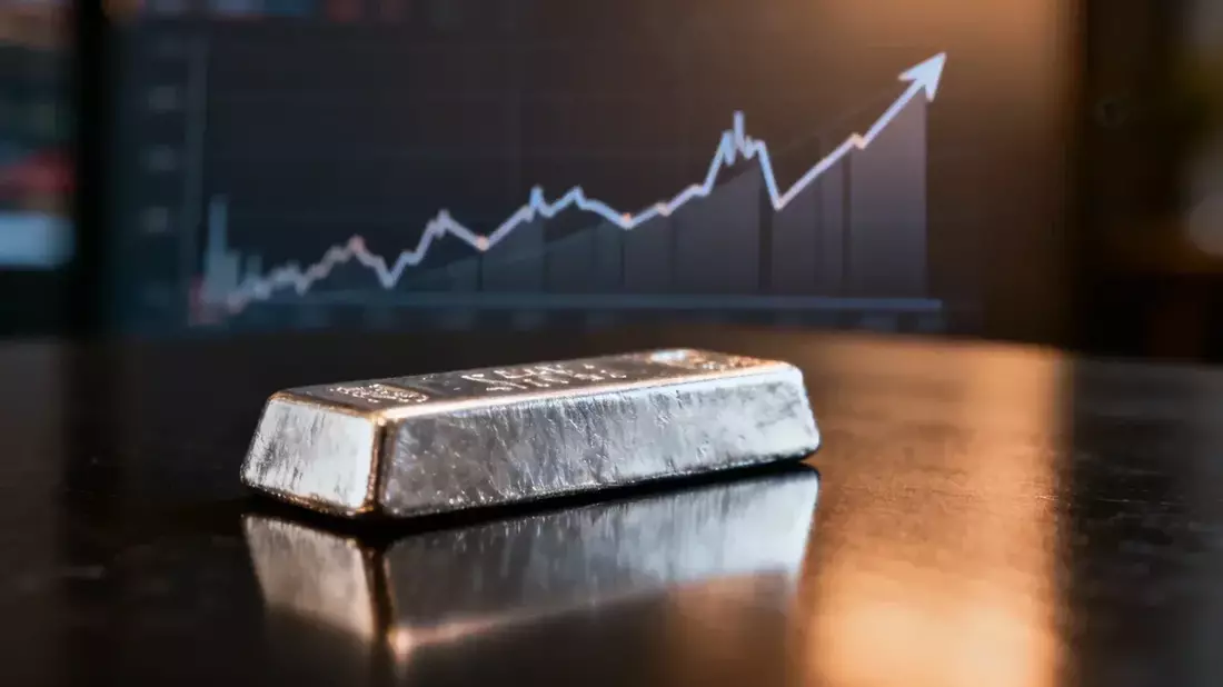 Silver Rally at $59.29 as Gold-Silver Ratio Hits 69.2, Signal Reversal?
