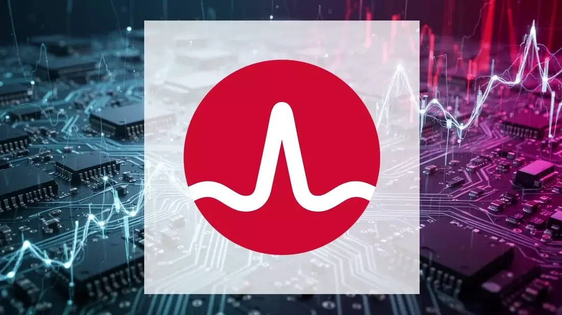 Broadcom Stock Rebounds Amid Sector Rotation, Insider Selling and Analyst Optimism