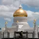 Brunei auf der Insel Borneo ist wegen reicher Öl- und Gasvorkommen steinreich. (Archivbild) - Bild: Vincent Thian/AP/dpa