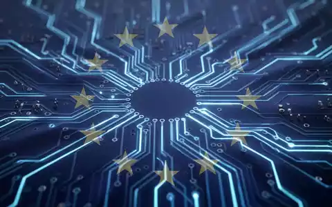 Stilisierte Leiterplatte mit leuchtend blauen Linien und durchscheinenden EU-Flaggensternen, die KI-Regulierung und verlängerte Fristen darstellt. - Foto: über boerse-global.de