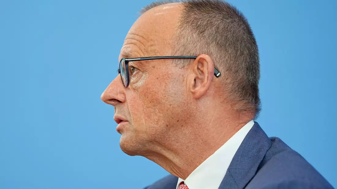 Gibt es noch Änderungen bei der umstrittenen Reform des Unterhaltsvorschusses?  - Bild: Michael Kappeler/dpa