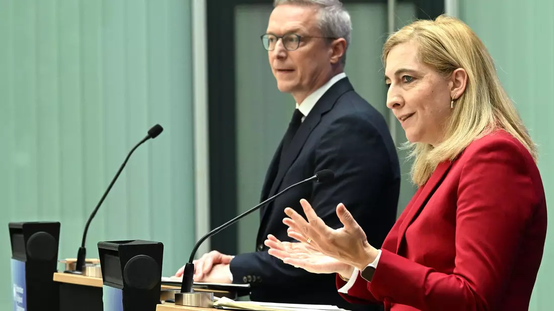 Digitalisierung ist nicht nur für den Digitalminister der Schlüssel zum Erfolg, sondern auch für die Gesundheitsministerin.  - Bild: Soeren Stache/dpa