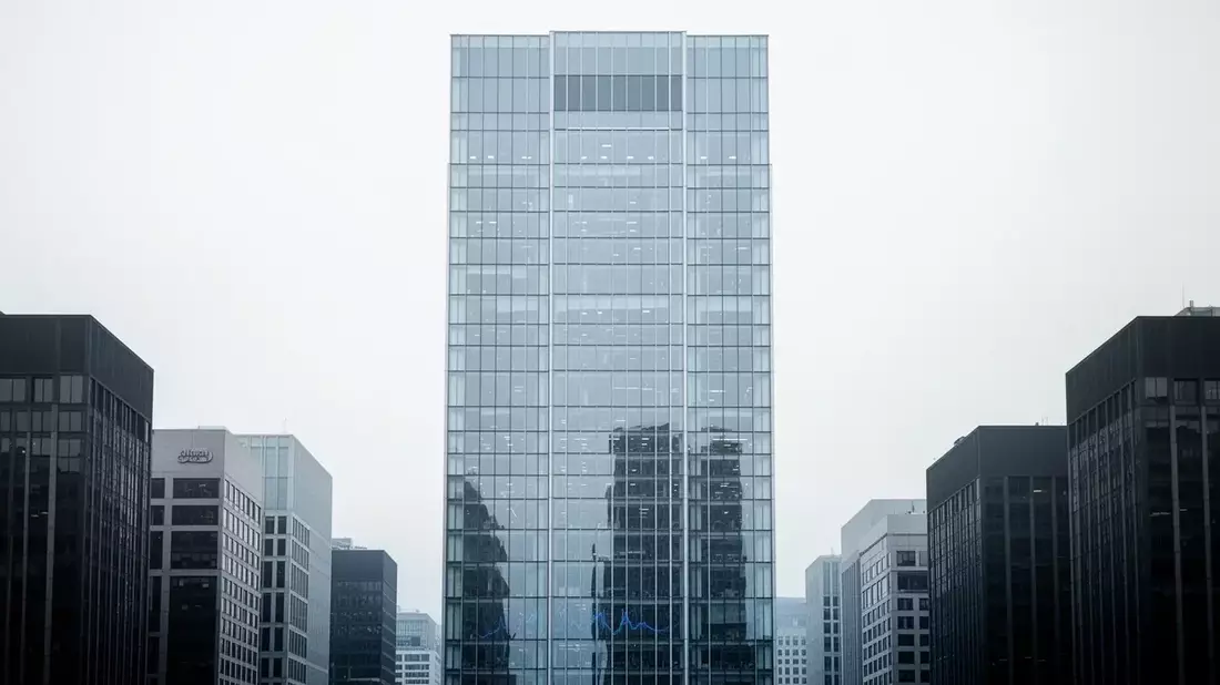 Lang & Schwarz Stock Plunges 48% Amid EU Payment-for-Order-Flow Ban