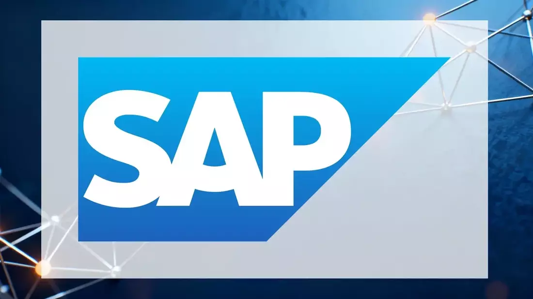 SAP Q2 Results Preview: Stock Down 32% as AI Shifts IT Budgets
