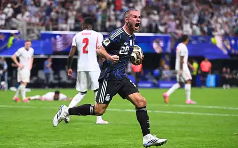 Titelverteidiger Argentinien steht wieder WM-Finale. - Foto: Tom Weller/dpa