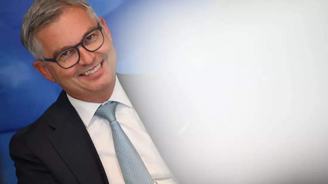 Für EU-Migrationskommissar Magnus Brunner ist der Zeitpunkt für ein Ende der Grenzkontrollen innerhalb der EU gekommen.  - Bild: Michael Brandt/dpa-ENR-Pool /dpa