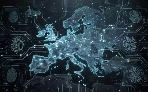 Abstrakte Darstellung digitaler Überwachung, Datenströme fließen in eine EU-Karte, umgeben von Leiterbahnen und biometrischen Scanelementen. - Foto: über boerse-global.de