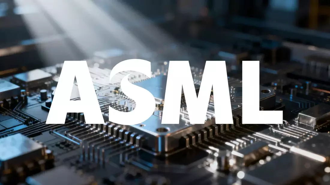 ASML Stock: Intel's High-NA Milestone vs TSMC's Pricing Standoff