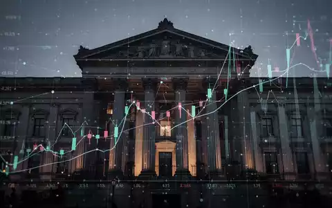 Eine komplexe Finanzgrafik überlagert ein klassisches Gebäude, das Vermögensverwaltung und rechtliche Strukturen symbolisiert. - Foto: über boerse-global.de
