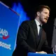Der nordrhein-westfälische AfD-Chef Martin Vincentz macht dem Bundesvorstand schwere Vorwürfe. (Archivbild) - Bild: Thomas Banneyer/dpa