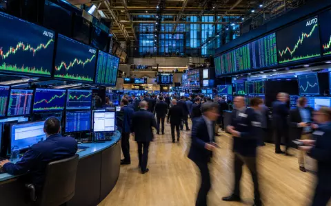 Genuine Parts Company an der NYSE – Börsenparkett mit AUTO-Sektor-Kursdiagrammen auf Bildschirmen, ISIN US3724601055 - Foto: THN