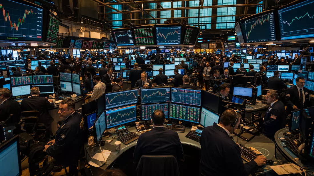NYSE-Börsenparkett mit Tech-Sektor-Charts und Händlern für Gartner-Inc.-Aktie ISIN US3666511072