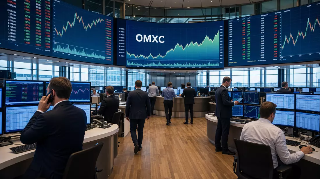 Trading-Floor mit großen Bildschirmen, OMXC-Index und Börsenhändlern in Anzügen