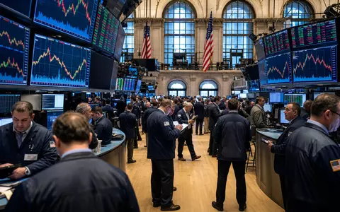 Fair Isaac Corp. US3032501047 NYSE Börsen Editorial mit Händlern und Aktien Index Anzeige Tafeln - Foto: THN